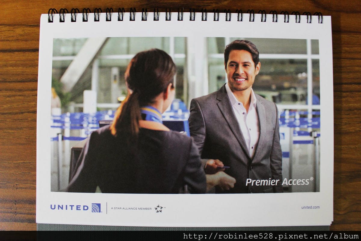 [開箱] 聯合航空 2015年月曆