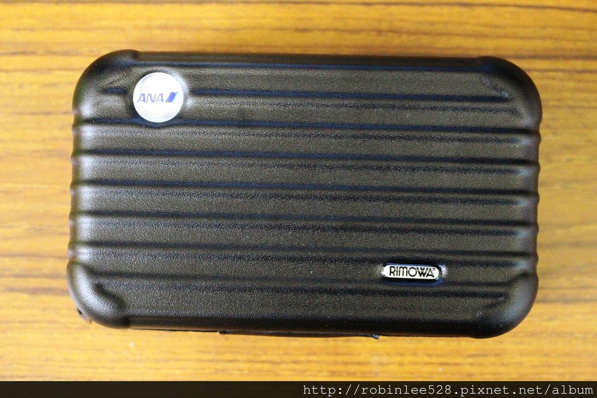 [開箱] 全日空ANA 新長程線頭等艙 RIMOWA過夜包