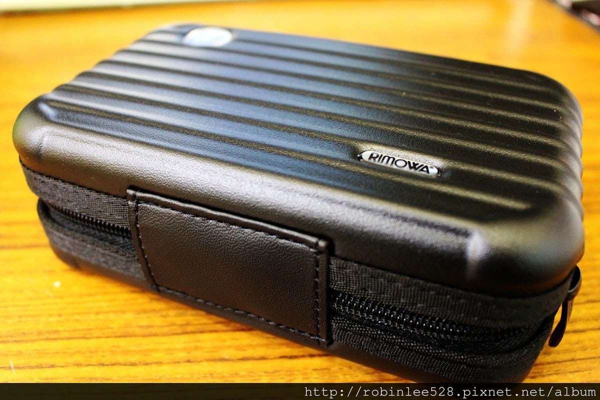 [開箱] 全日空ANA 新長程線頭等艙 RIMOWA過夜包