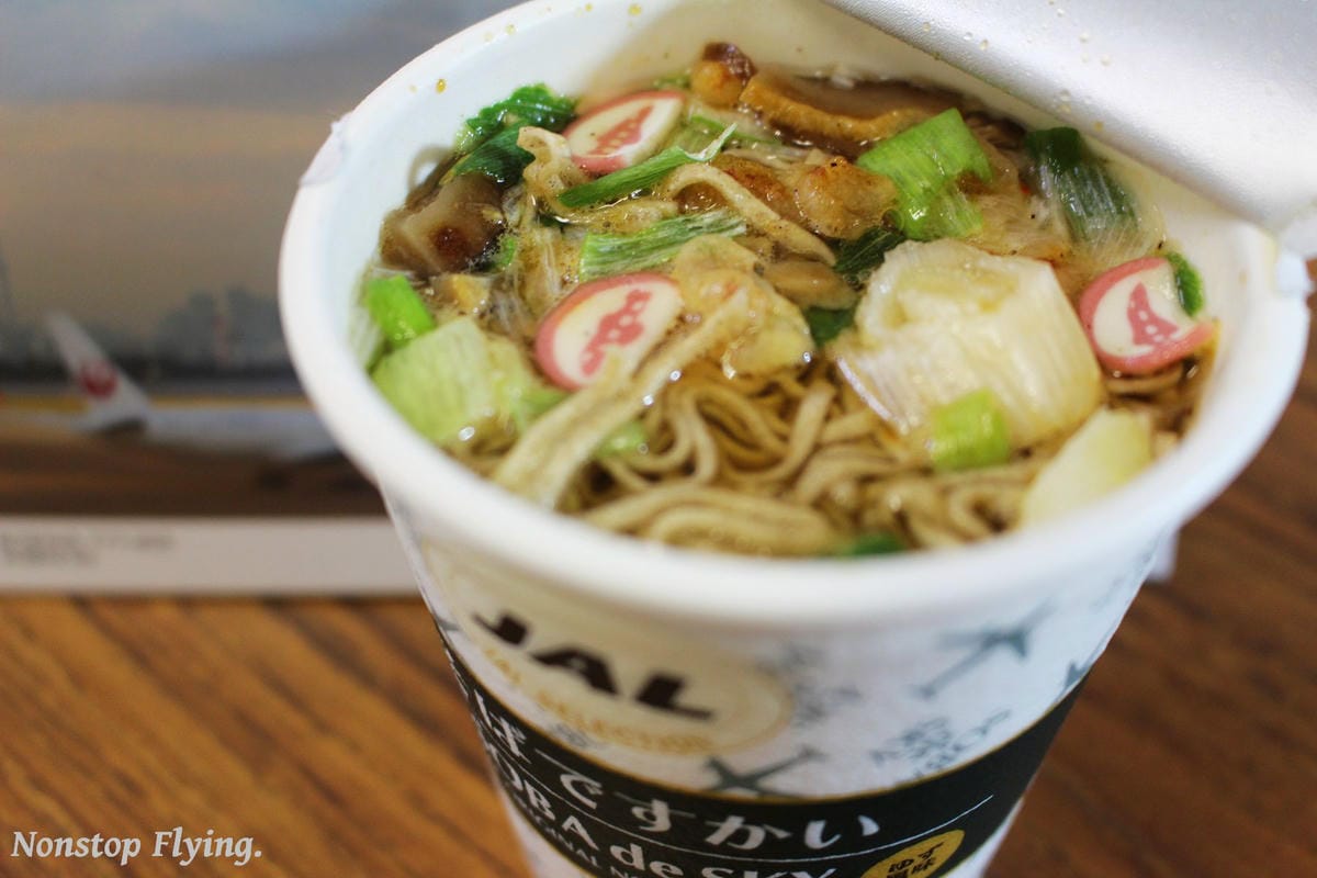 航空迷日本必敗–JAL日本航空經典”De Sky”杯麵
