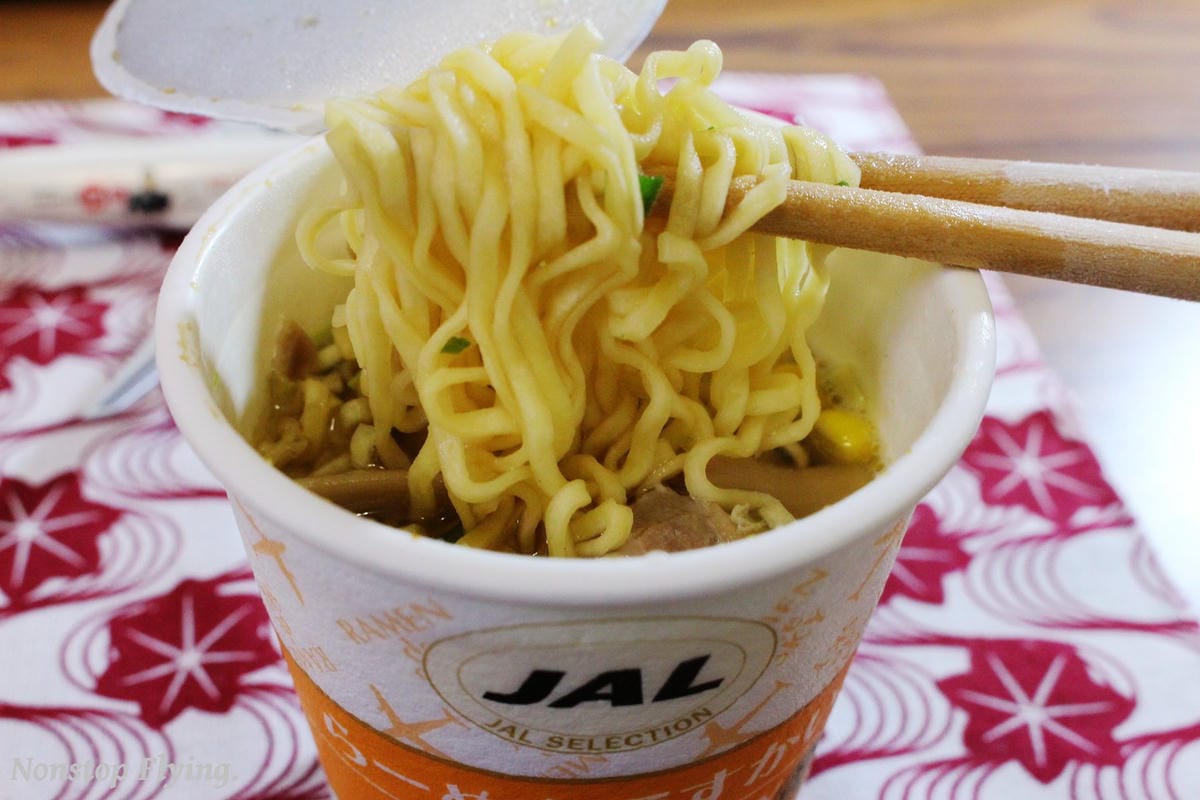 航空迷日本必敗–JAL日本航空經典”De Sky”杯麵