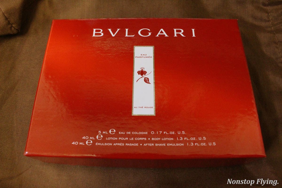 沒有最爽只有更爽! Emirates頭等艙BVLGARI過夜包 開箱!