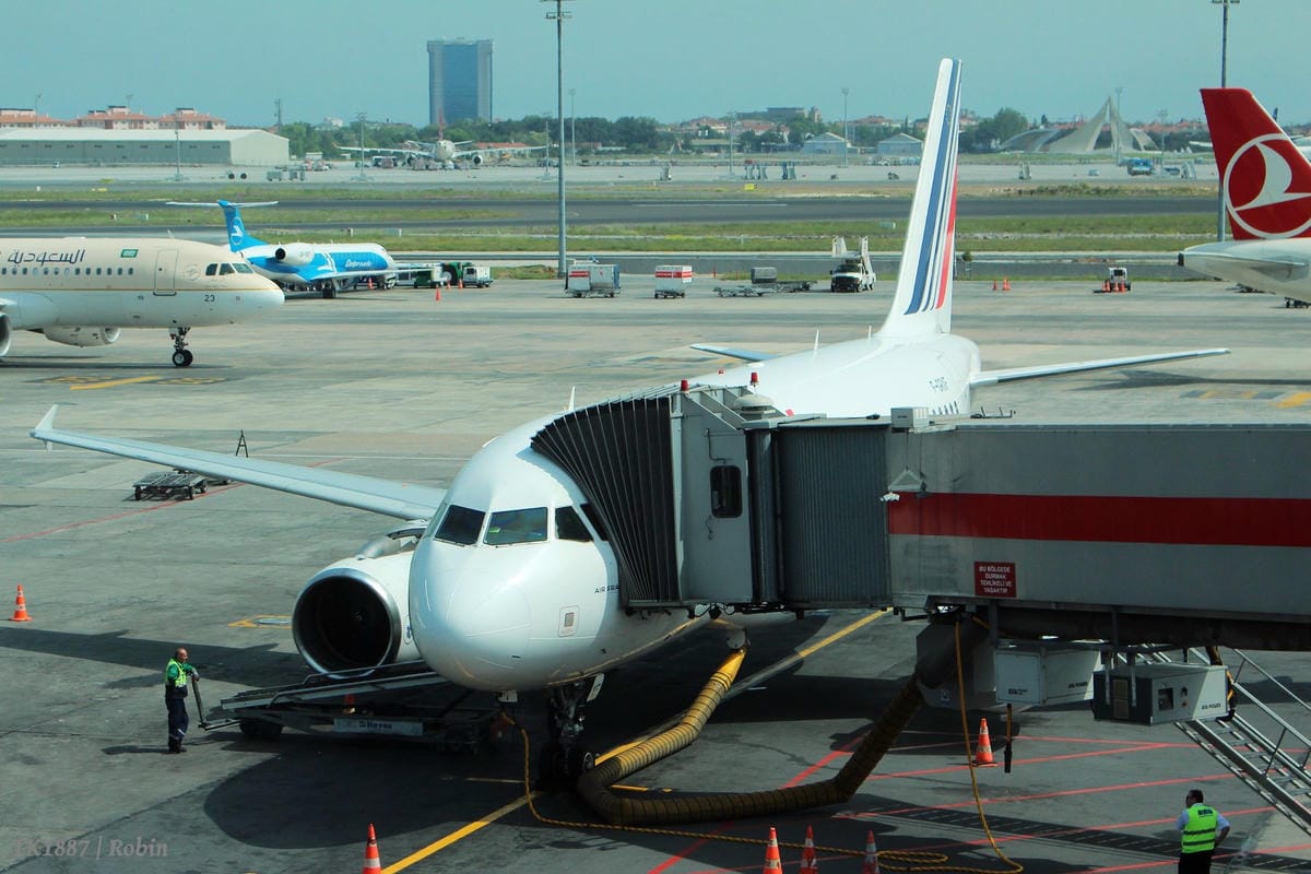 2015.05.17 土耳其航空TK1887 伊斯坦堡-維也納 飛行記錄 - 第7張圖 2015.05.17 土耳其航空TK1887 伊斯坦堡-維也納 飛行記錄