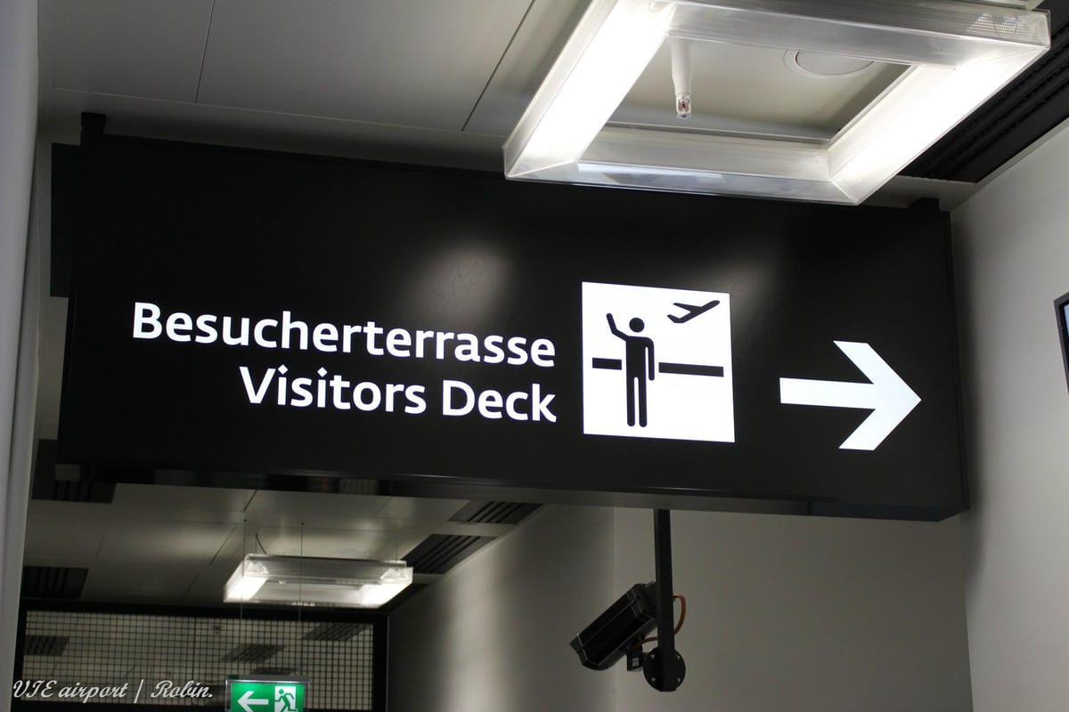 維也納機場觀景台航拍記錄 -付費入場,超遼闊無玻璃、無鐵網阻隔視野! - 第7張圖 維也納機場觀景台航拍記錄 -付費入場,超遼闊無玻璃、無鐵網阻隔視野!