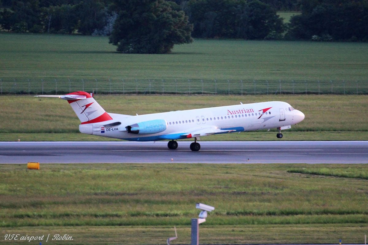 維也納機場觀景台航拍記錄 -付費入場,超遼闊無玻璃、無鐵網阻隔視野! - 第58張圖 維也納機場觀景台航拍記錄 -付費入場,超遼闊無玻璃、無鐵網阻隔視野!