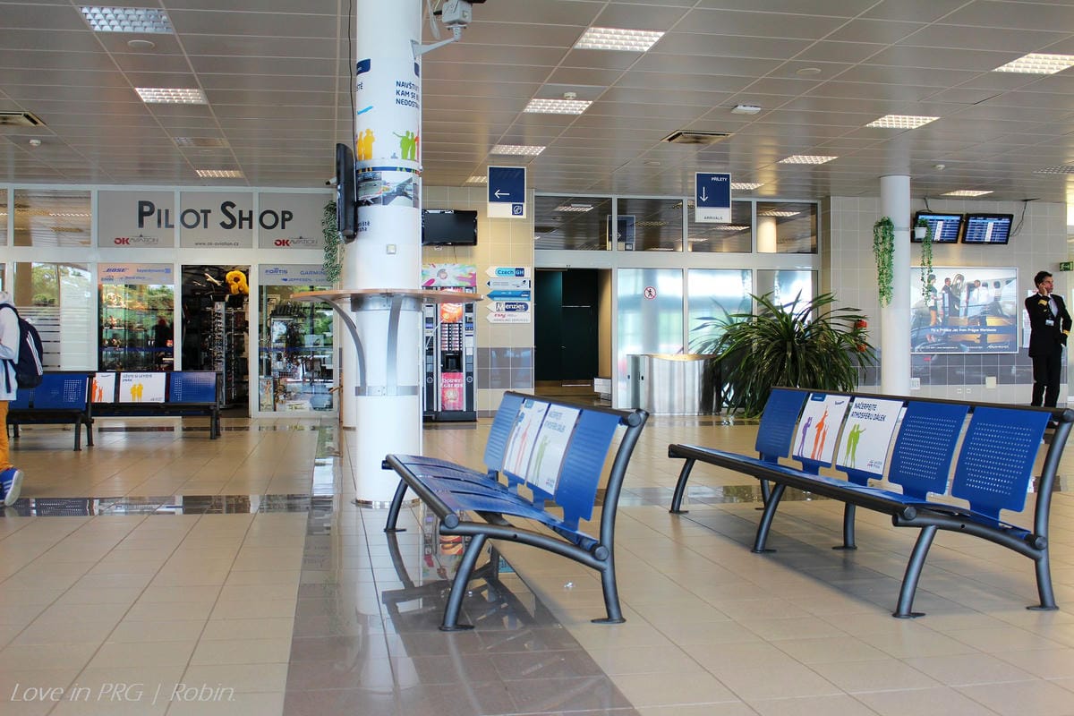 布拉格機場Airport Tour見學行程 – 航空迷必推驚奇體驗,近距離欣賞飛機起降及地面作業(含報名方式、詳細遊程介紹) - 第7張圖 布拉格機場Airport Tour見學行程 – 航空迷必推驚奇體驗,近距離欣賞飛機起降及地面作業(含報名方式、詳細遊程介紹)