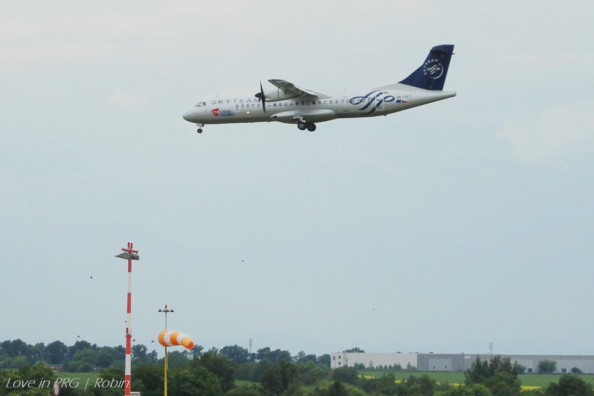 布拉格機場Airport Tour見學行程 – 航空迷必推驚奇體驗,近距離欣賞飛機起降及地面作業(含報名方式、詳細遊程介紹) - 第54張圖 布拉格機場Airport Tour見學行程 – 航空迷必推驚奇體驗,近距離欣賞飛機起降及地面作業(含報名方式、詳細遊程介紹)