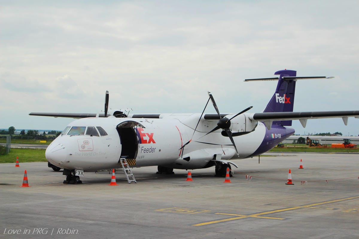 布拉格機場Airport Tour見學行程 – 航空迷必推驚奇體驗，近距離欣賞飛機起降及地面作業(含報名方式、詳細遊程介紹)