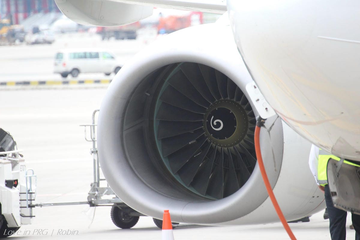 布拉格機場Airport Tour見學行程 – 航空迷必推驚奇體驗,近距離欣賞飛機起降及地面作業(含報名方式、詳細遊程介紹) - 第59張圖 布拉格機場Airport Tour見學行程 – 航空迷必推驚奇體驗,近距離欣賞飛機起降及地面作業(含報名方式、詳細遊程介紹)