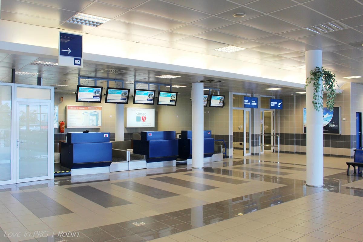 布拉格機場Airport Tour見學行程 – 航空迷必推驚奇體驗,近距離欣賞飛機起降及地面作業(含報名方式、詳細遊程介紹) - 第18張圖 布拉格機場Airport Tour見學行程 – 航空迷必推驚奇體驗,近距離欣賞飛機起降及地面作業(含報名方式、詳細遊程介紹)