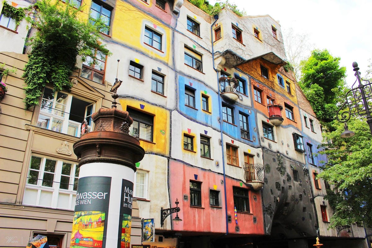 [奧地利] 維也納 百水公寓 Hunderwasserhaus -彩色童話公寓