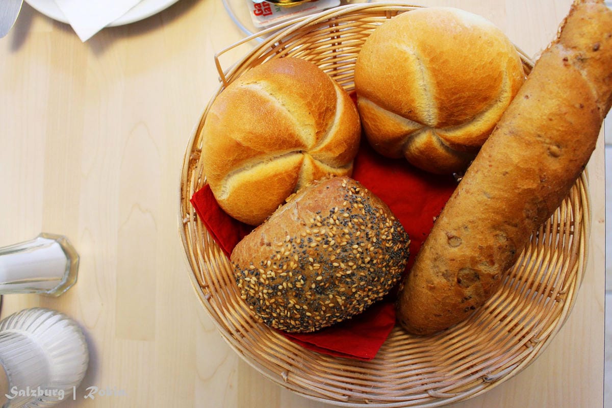 [奧地利] 薩爾斯堡 Salzburg -Pension Elisabeth 住宿分享 –(近火車站、溫馨舒適、提供豐富早餐!)