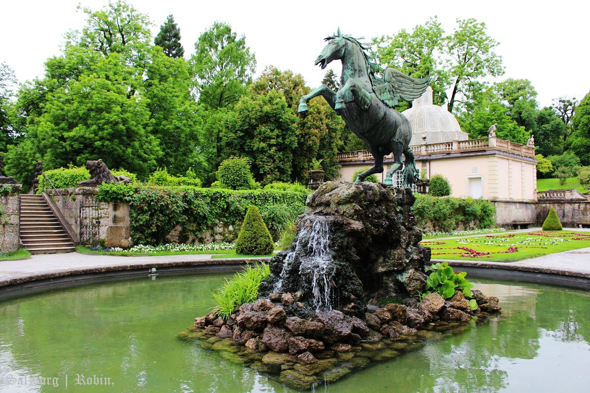 [奧地利] 薩爾斯堡Salzburg舊城區漫遊(上)：米拉貝爾宮、河岸、全城最優view-現代博物館觀景台、洗馬池…