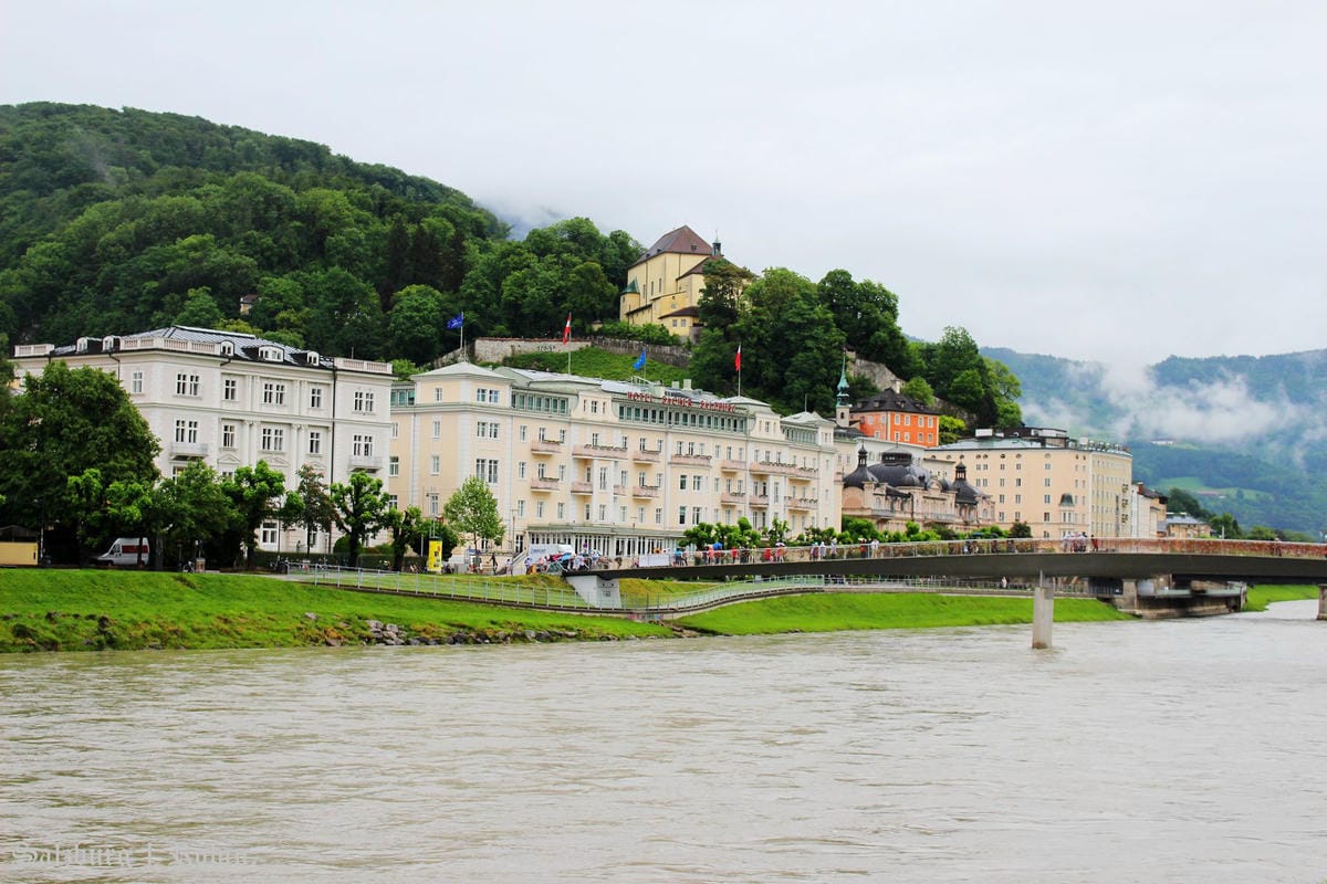 [奧地利] 薩爾斯堡Salzburg舊城區漫遊(上)：米拉貝爾宮、河岸、全城最優view-現代博物館觀景台、洗馬池…