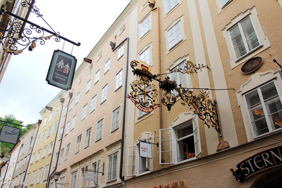 [奧地利] 薩爾斯堡Salzburg舊城區漫遊(中)：薩爾河遊船、格特萊第街、莫札特出生地、大教堂區