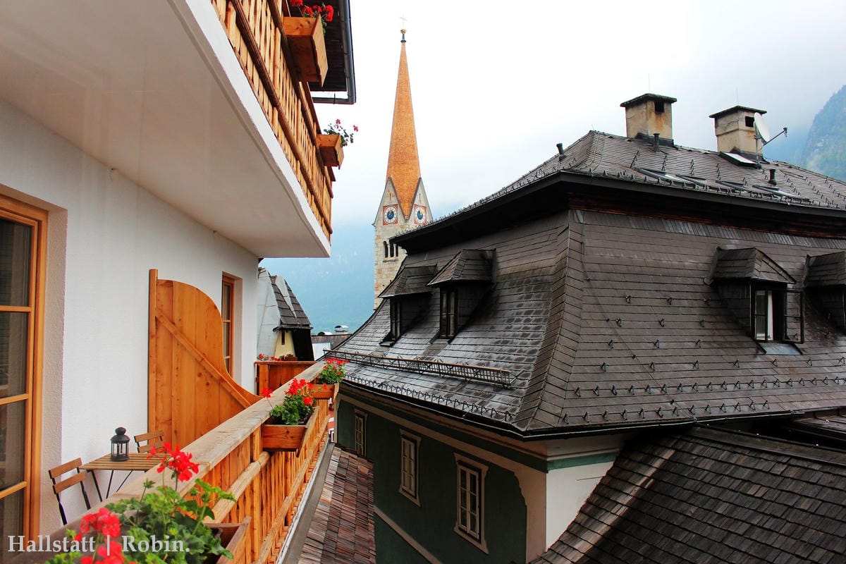 [奧地利] Hallstatt住宿分享：Cafe Restaurant zum Mühlbach–溫馨民宿、近小鎮碼頭、超棒湖景陽台!