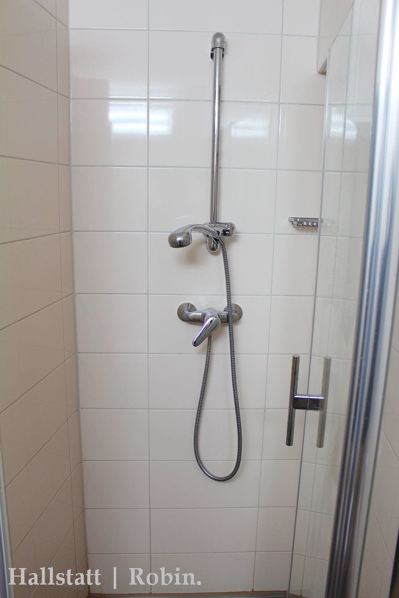 [奧地利] Hallstatt住宿分享：Cafe Restaurant zum Mühlbach–溫馨民宿、近小鎮碼頭、超棒湖景陽台!