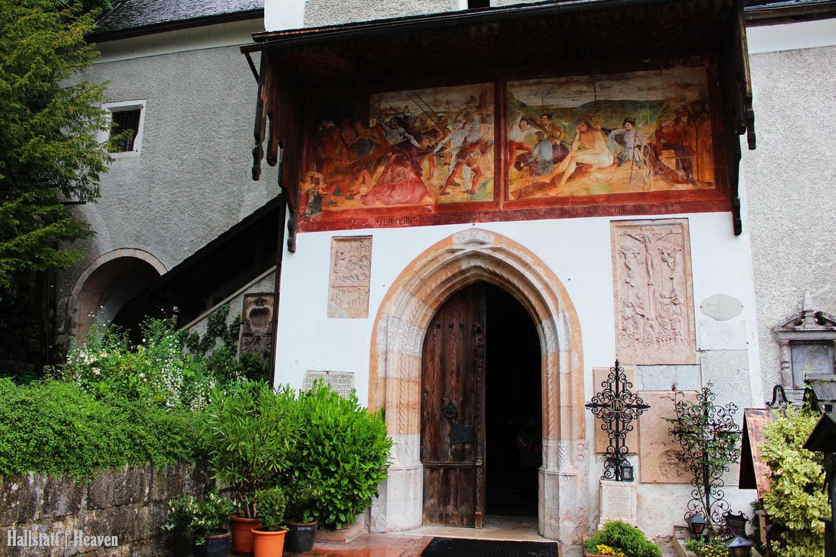 [奧地利] Hallstatt印象(上) -小鎮漫步、湖畔、教堂、骨頭屋、鱒魚料理