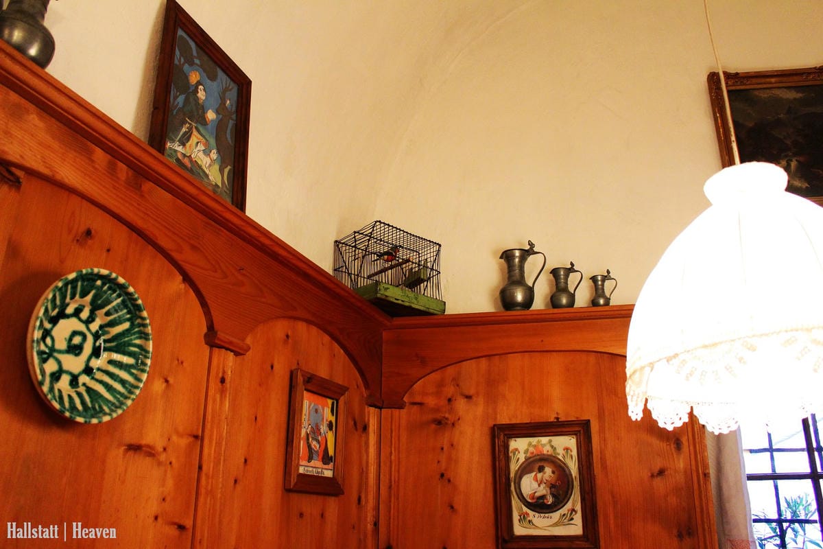 [奧地利] Hallstatt印象(上) -小鎮漫步、湖畔、教堂、骨頭屋、鱒魚料理