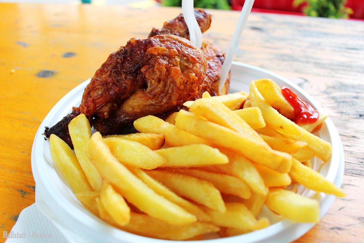 [奧地利] Hallstatt印象(上) -小鎮漫步、湖畔、教堂、骨頭屋、鱒魚料理