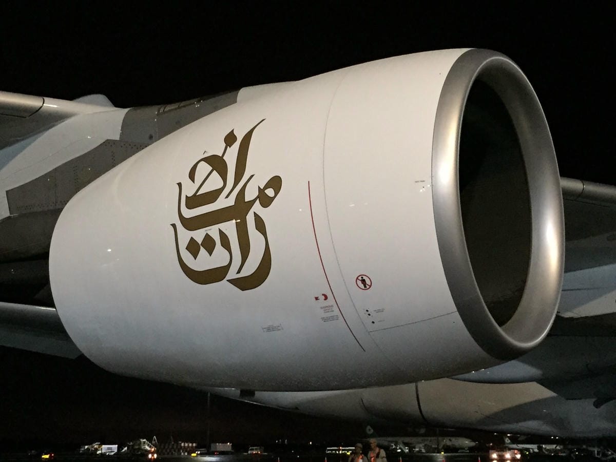 航空迷轟動! Emirates阿聯酋航空A380 世界最大民航客機首度載客抵台! 2015.7.19