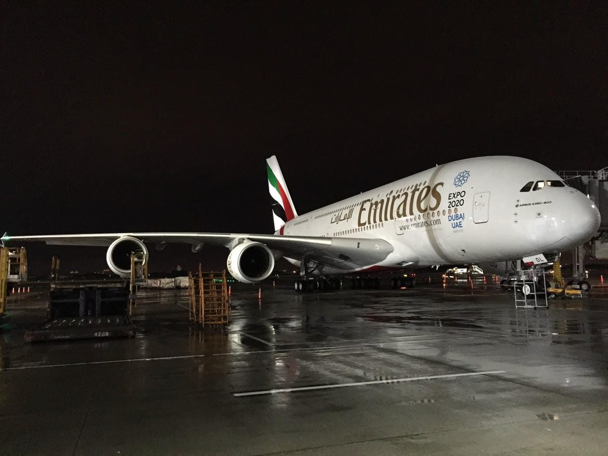 航空迷轟動! Emirates阿聯酋航空A380 世界最大民航客機首度載客抵台! 2015.7.19