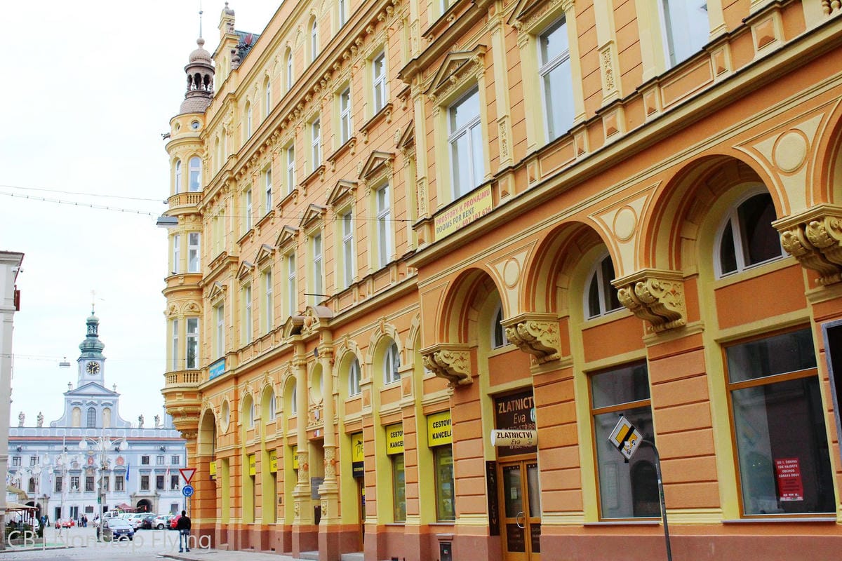 [捷克] České Budějovice(捷克布傑約維采)印象 -捷克最美Hluboká城堡、黑塔、市政廳廣場