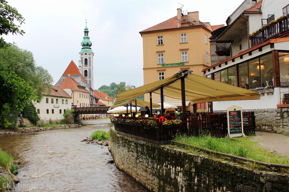 [捷克] Český Krumlov庫倫洛夫之夜 -波西米亞傳統料理、童話小鎮夜景