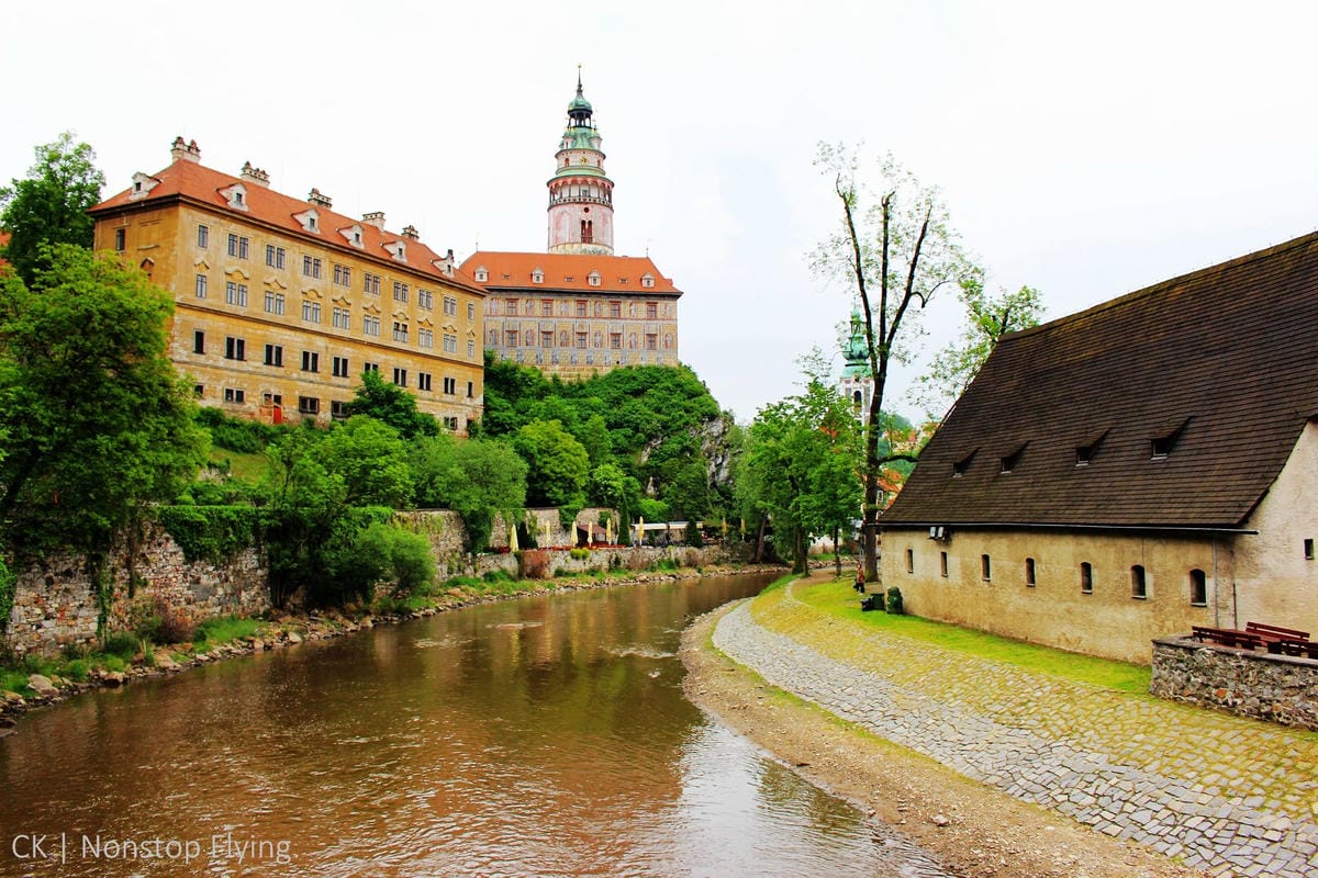 [捷克] Český Krumlov庫倫洛夫之夜 -波西米亞傳統料理、童話小鎮夜景