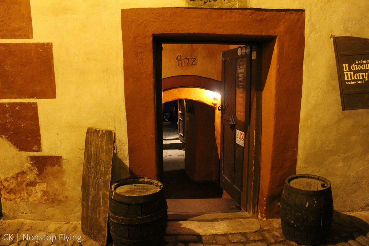 [捷克] Český Krumlov庫倫洛夫之夜 -波西米亞傳統料理、童話小鎮夜景