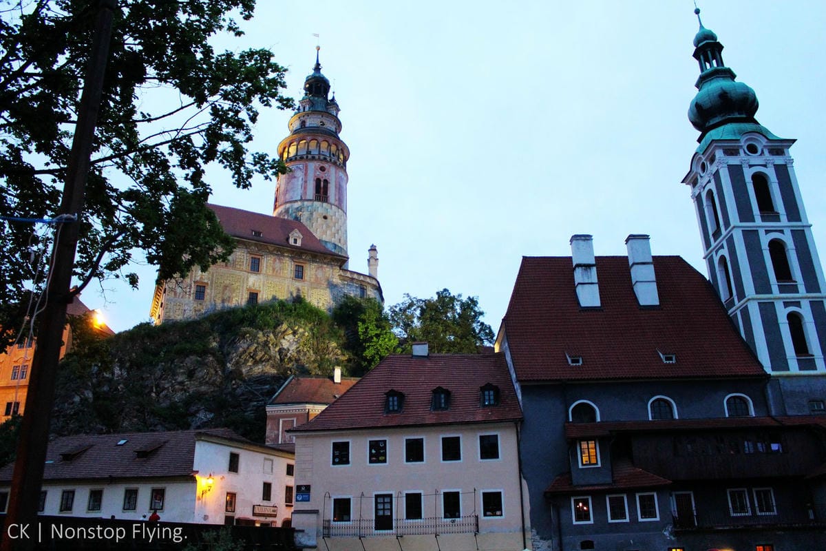 [捷克] Český Krumlov庫倫洛夫之夜 -波西米亞傳統料理、童話小鎮夜景