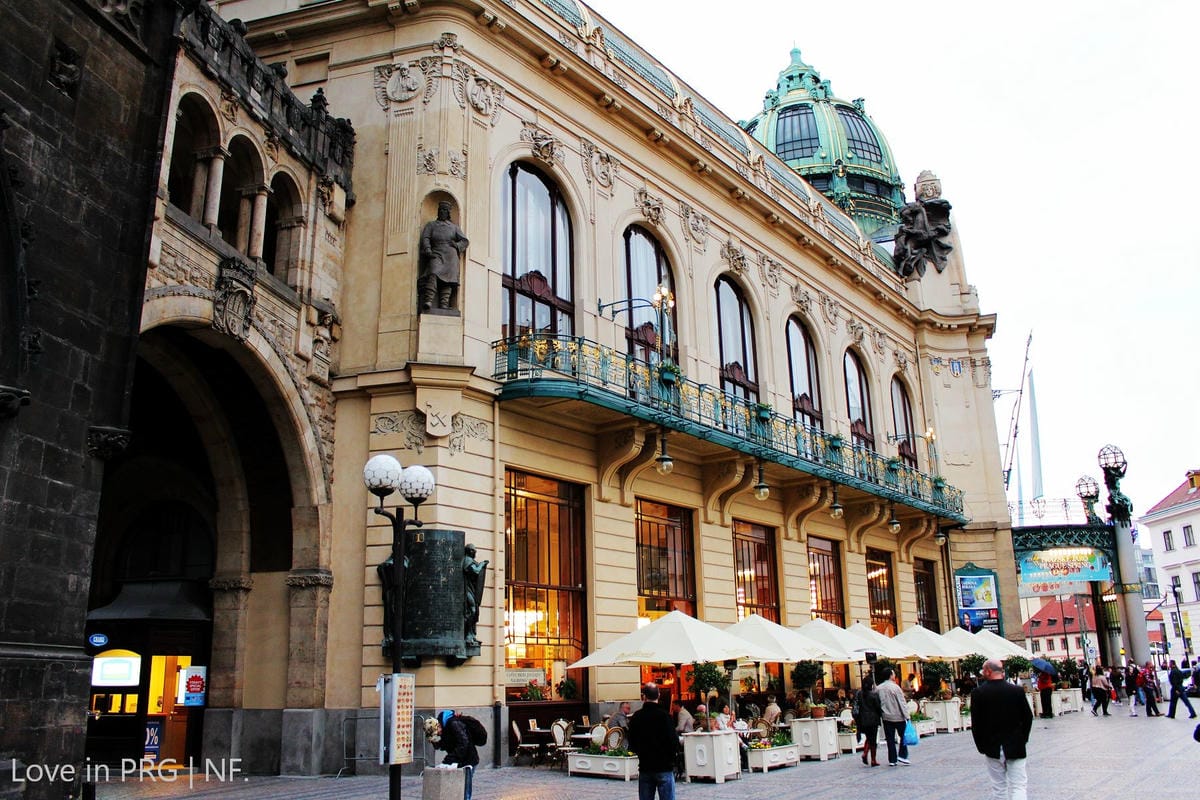 [捷克] 夜之布拉格-瓦茨拉夫廣場、市民會館、舊城廣場、天文鐘、查理大橋，超浪漫必看夜景!