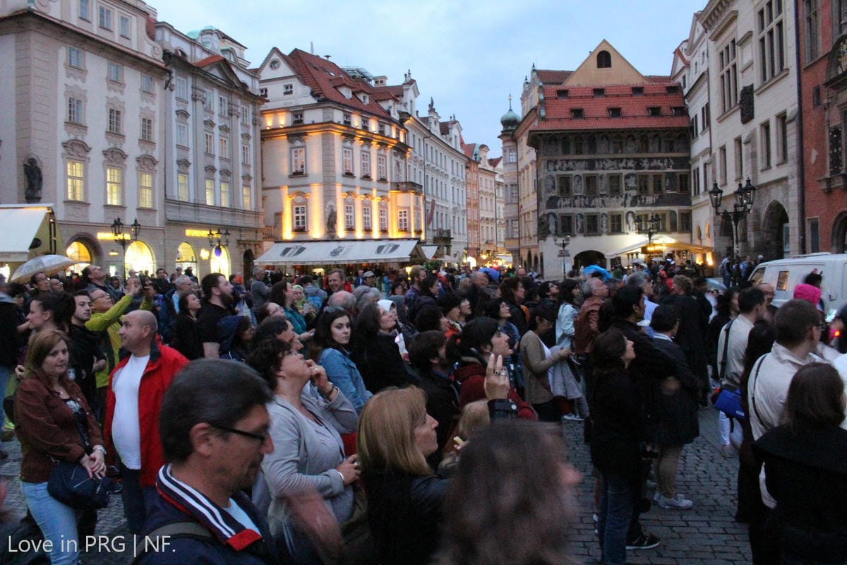 [捷克] 夜之布拉格-瓦茨拉夫廣場、市民會館、舊城廣場、天文鐘、查理大橋，超浪漫必看夜景!