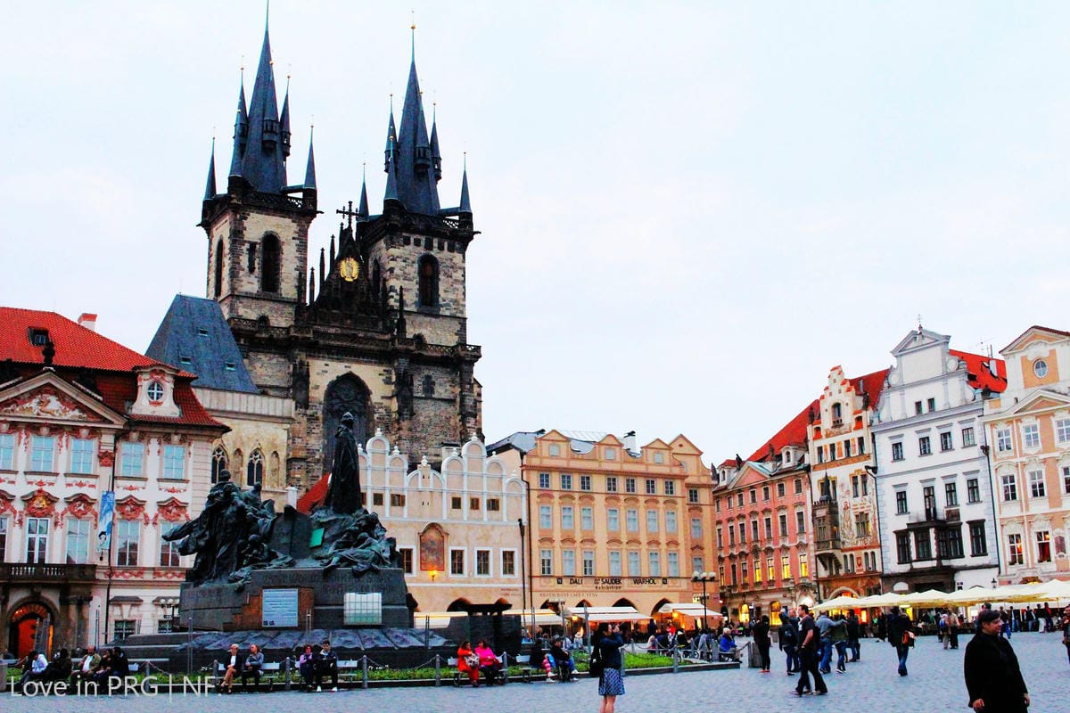 [捷克] 夜之布拉格-瓦茨拉夫廣場、市民會館、舊城廣場、天文鐘、查理大橋，超浪漫必看夜景!