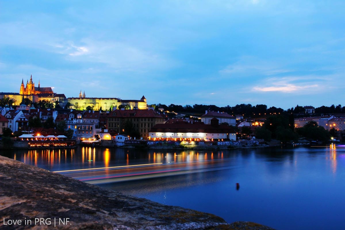 [捷克] 夜之布拉格-瓦茨拉夫廣場、市民會館、舊城廣場、天文鐘、查理大橋，超浪漫必看夜景!