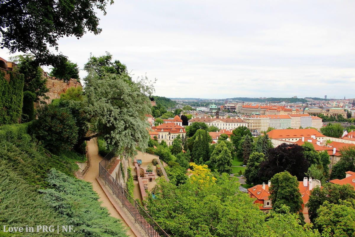 [捷克] 布拉格印象(上)-舊城廣場、舊市政廳鐘樓觀景台、克萊門特學院(世界最美圖書館)、查理大橋、布拉格城堡