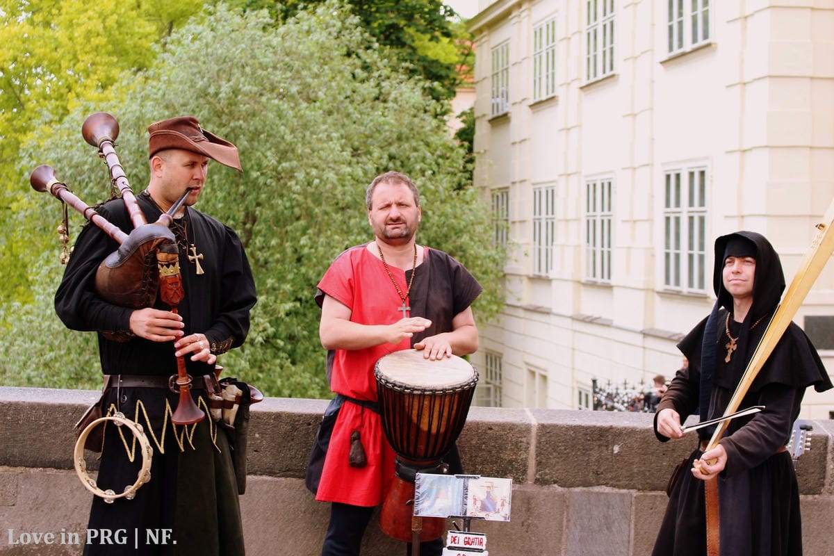 [捷克] 布拉格印象(上)-舊城廣場、舊市政廳鐘樓觀景台、克萊門特學院(世界最美圖書館)、查理大橋、布拉格城堡