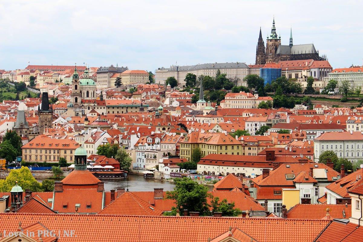[捷克] 布拉格印象(上)-舊城廣場、舊市政廳鐘樓觀景台、克萊門特學院(世界最美圖書館)、查理大橋、布拉格城堡