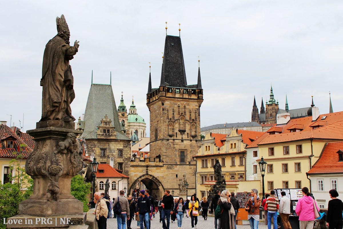 [捷克] 布拉格印象(上)-舊城廣場、舊市政廳鐘樓觀景台、克萊門特學院(世界最美圖書館)、查理大橋、布拉格城堡