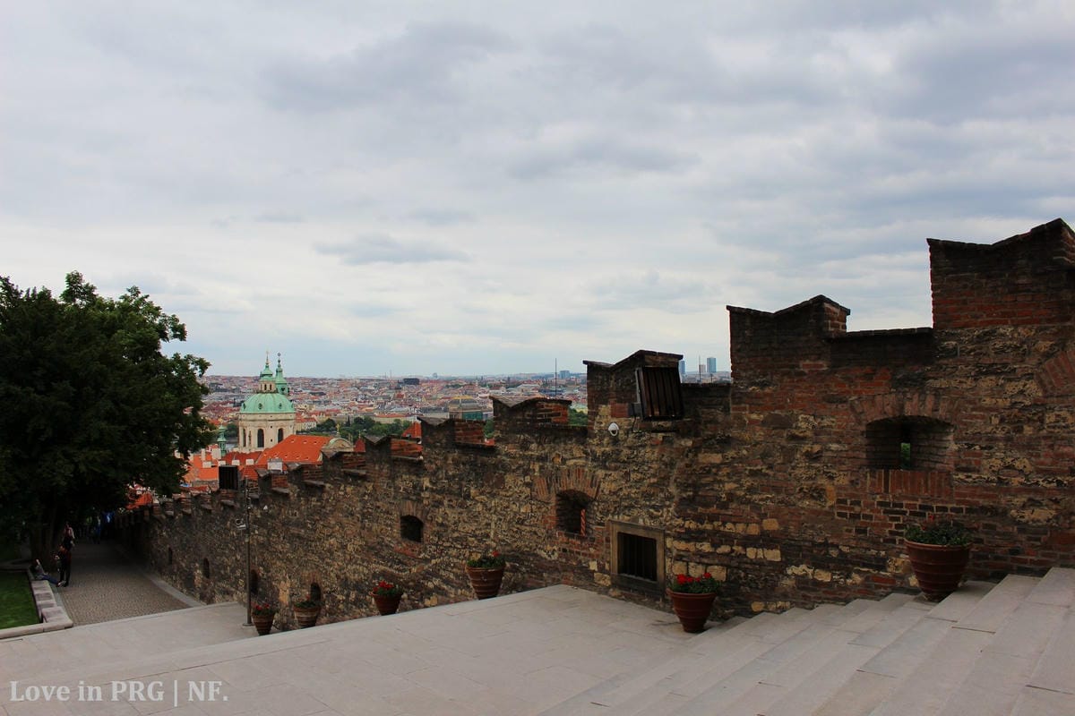 [捷克] 布拉格印象(上)-舊城廣場、舊市政廳鐘樓觀景台、克萊門特學院(世界最美圖書館)、查理大橋、布拉格城堡