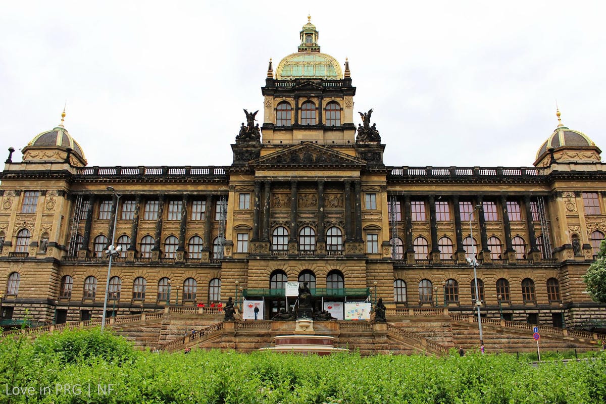 [捷克] 布拉格印象(下)-哈維爾市集、煙囪捲、St.Giles教堂、高堡區暮色