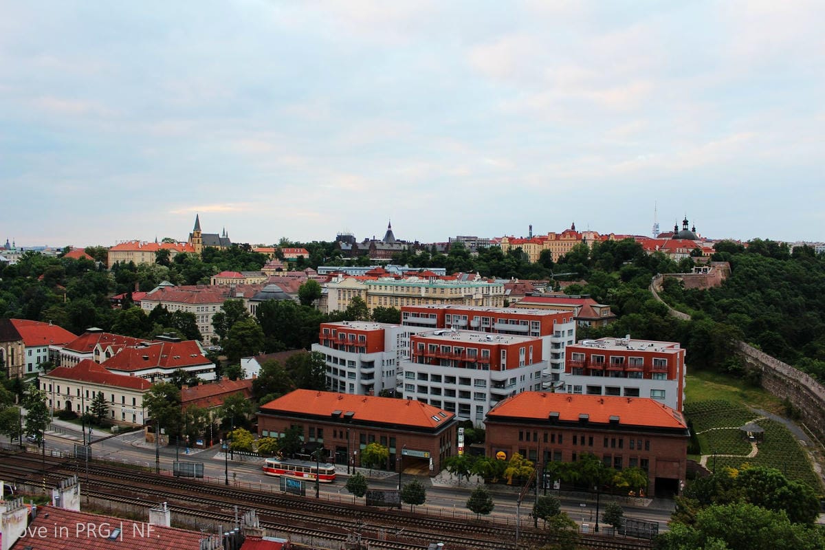 [捷克] 布拉格印象(下)-哈維爾市集、煙囪捲、St.Giles教堂、高堡區暮色