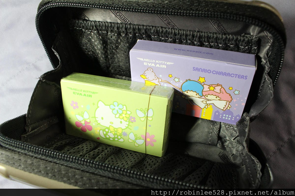 [開箱] 長榮航空 皇璽桂冠艙 RIMOWA過夜包(淡金色)