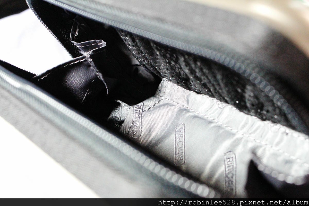 [開箱] 長榮航空 皇璽桂冠艙 RIMOWA過夜包(淡金色)