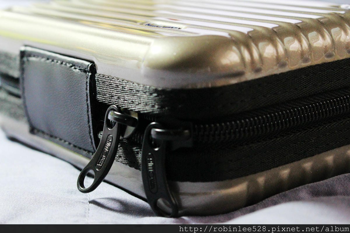 [開箱] 長榮航空 皇璽桂冠艙 RIMOWA過夜包(淡金色)