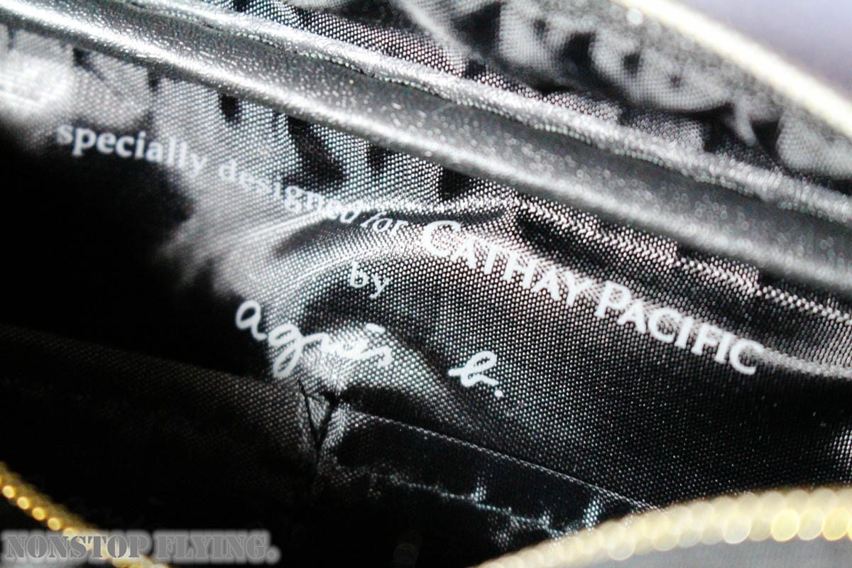 [開箱] 國泰航空 長程線商務艙 agnès b.過夜包 -質感包裝、Murad備品，小B粉絲經典收藏!