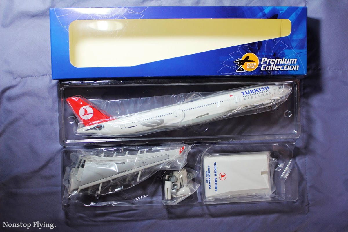 [開箱] 土耳其航空 A340-300客機 1:200模型