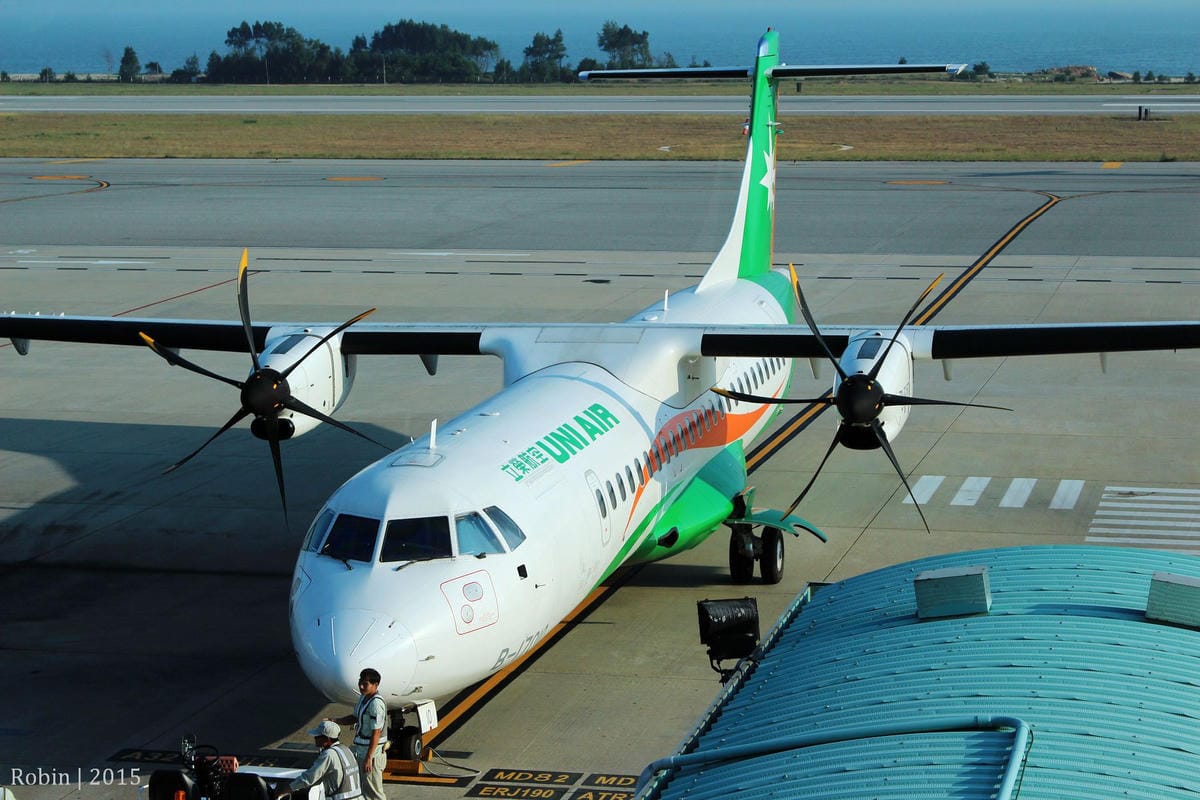 2015.11.07 復興航空 GE240 金門-台北 飛行記錄-ATR 72-600新穎機艙,期盼興航越來越好! - 第14張圖 2015.11.07 復興航空 GE240 金門-台北 飛行記錄-ATR 72-600新穎機艙,期盼興航越來越好!