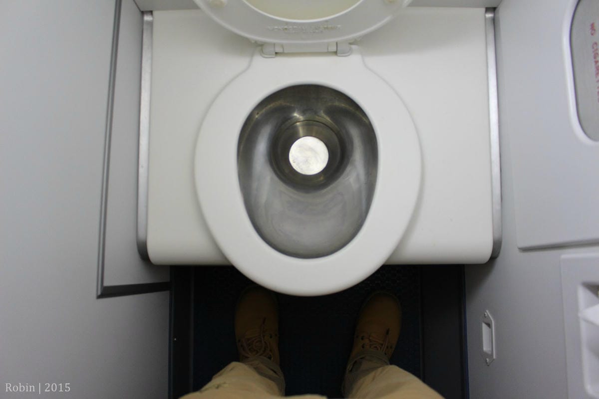 2015.11.07 復興航空 GE240 金門-台北 飛行記錄-ATR 72-600新穎機艙,期盼興航越來越好! - 第44張圖 2015.11.07 復興航空 GE240 金門-台北 飛行記錄-ATR 72-600新穎機艙,期盼興航越來越好!