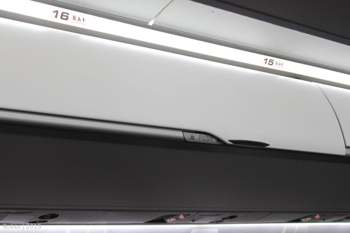 2015.11.07 復興航空 GE240 金門-台北 飛行記錄-ATR 72-600新穎機艙,期盼興航越來越好! - 第43張圖 2015.11.07 復興航空 GE240 金門-台北 飛行記錄-ATR 72-600新穎機艙,期盼興航越來越好!